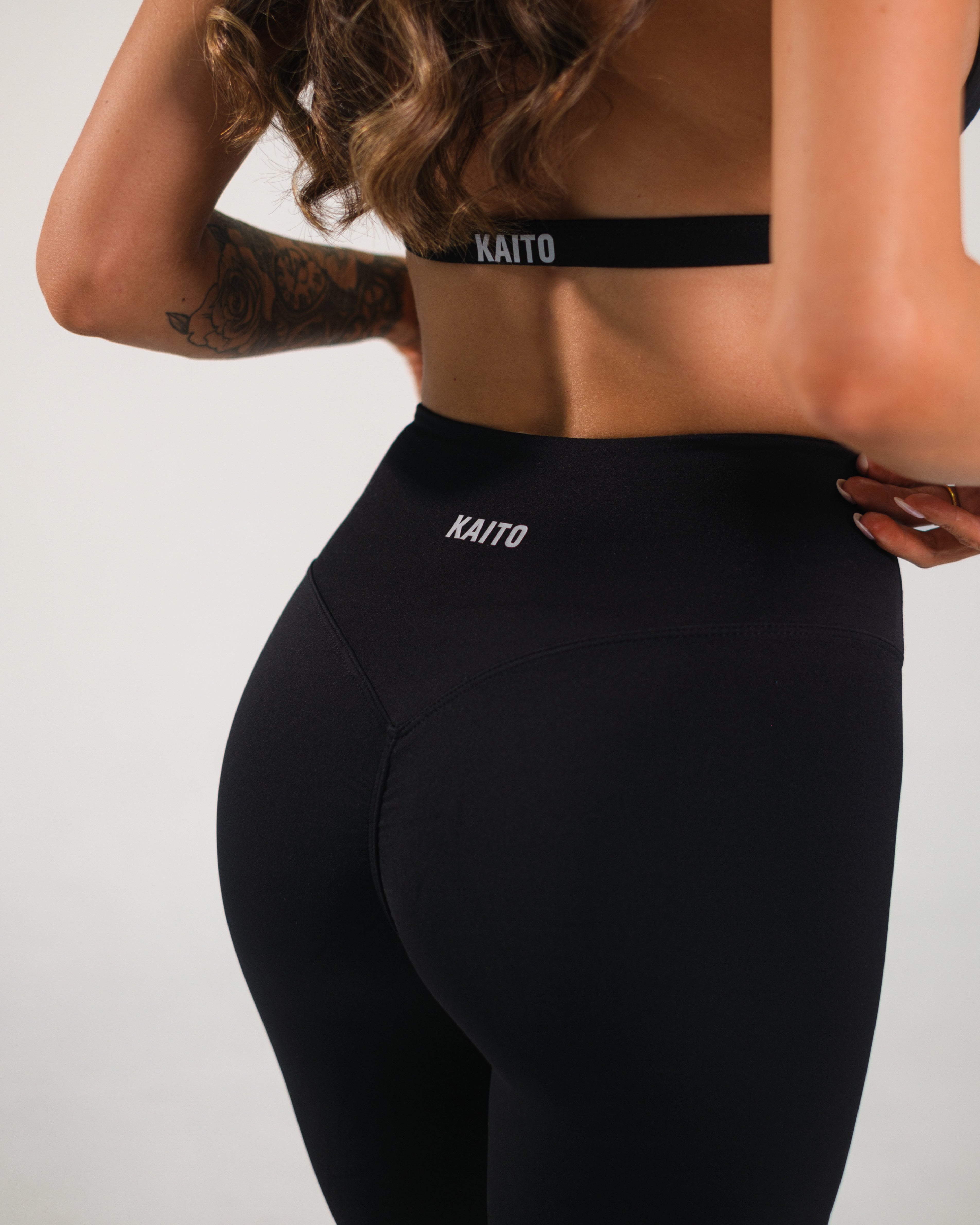 Sculpt Invisible Scrunch Leggings | Black