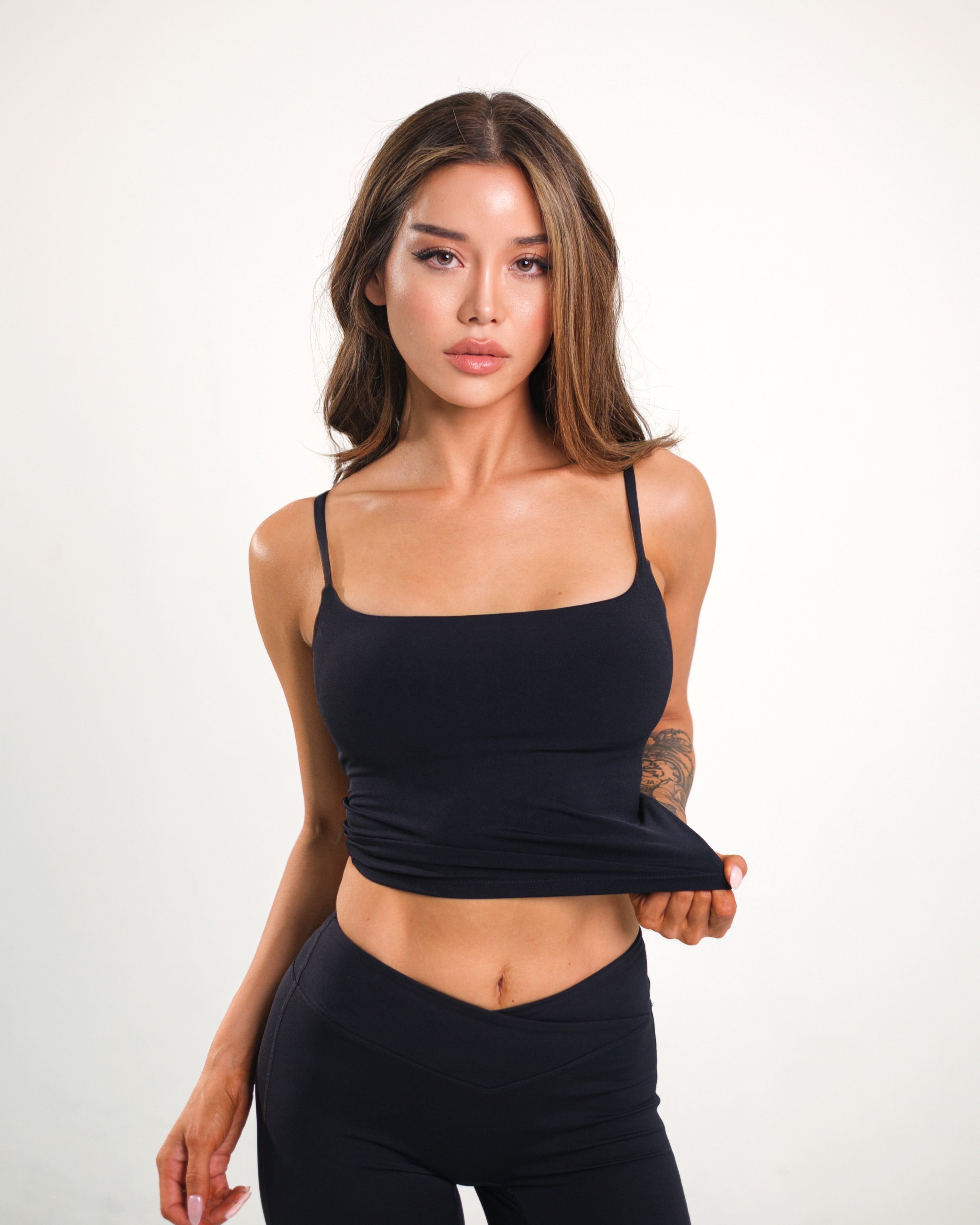 Sculpt Minimal Tank | Black
